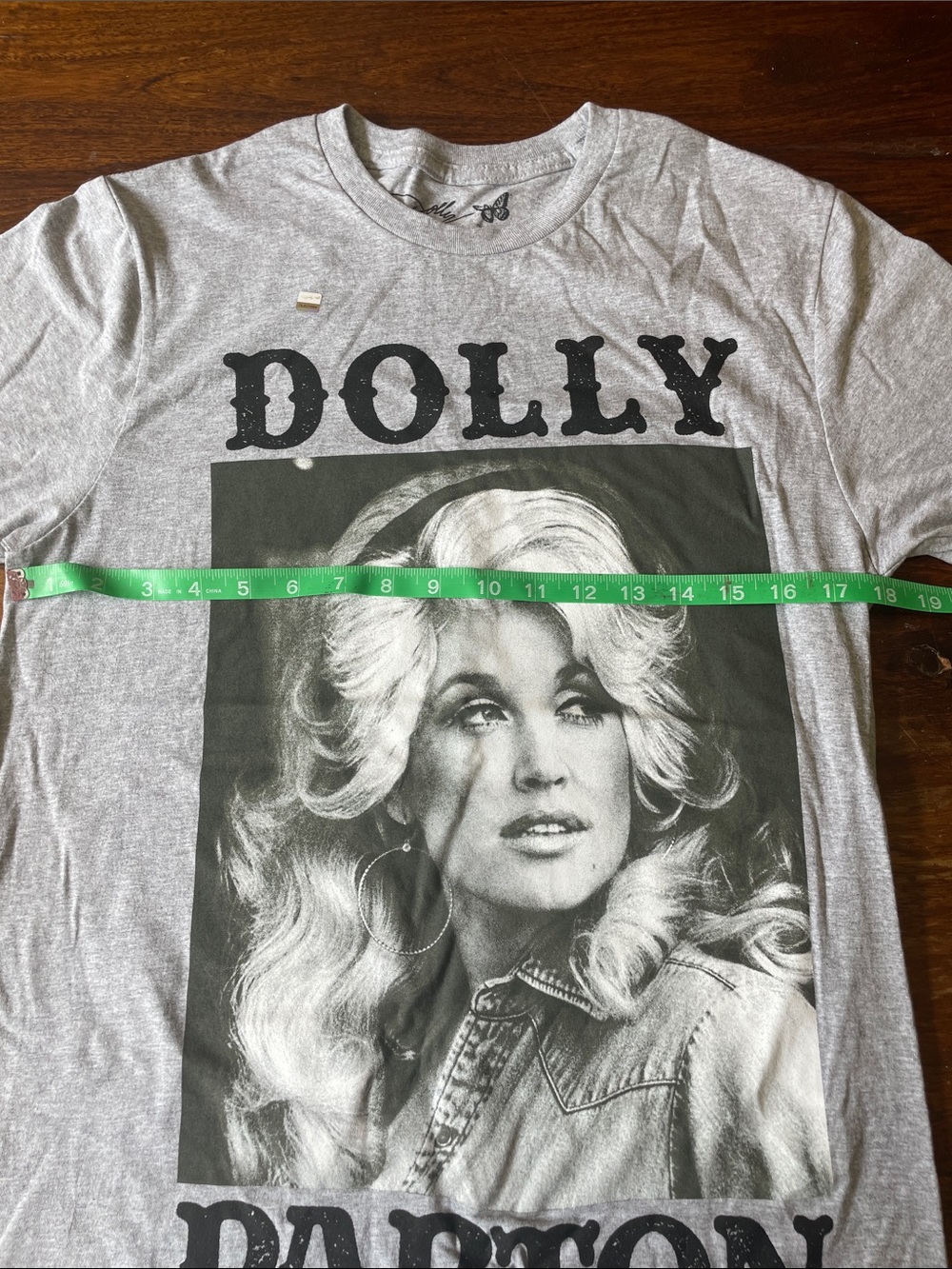 Dolly Parton NWOT Graphic Tee Gray Unisex Men’s or Women’s S Small - Picture 5 of 6